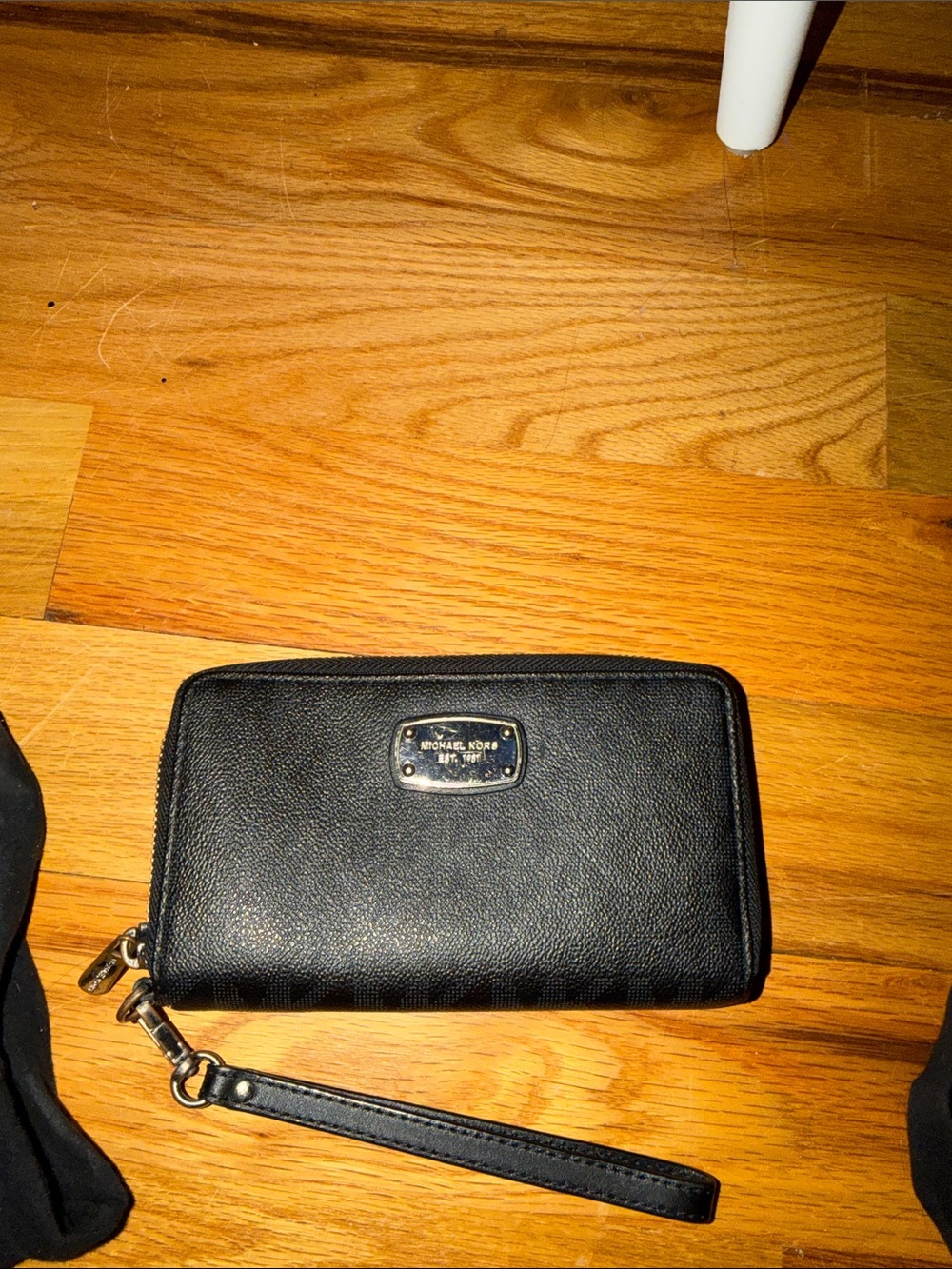 Michael Kors Black Leather Zip-Around Wristlet Wallet